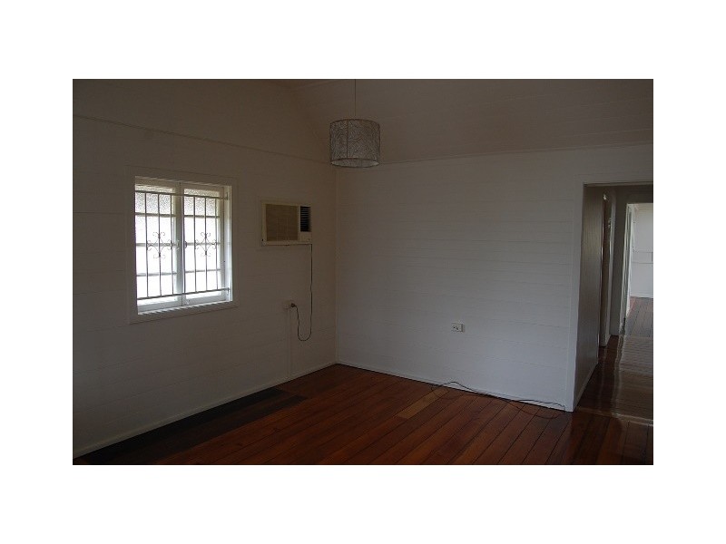 26 Tiger Street, Sadliers Crossing QLD 4305