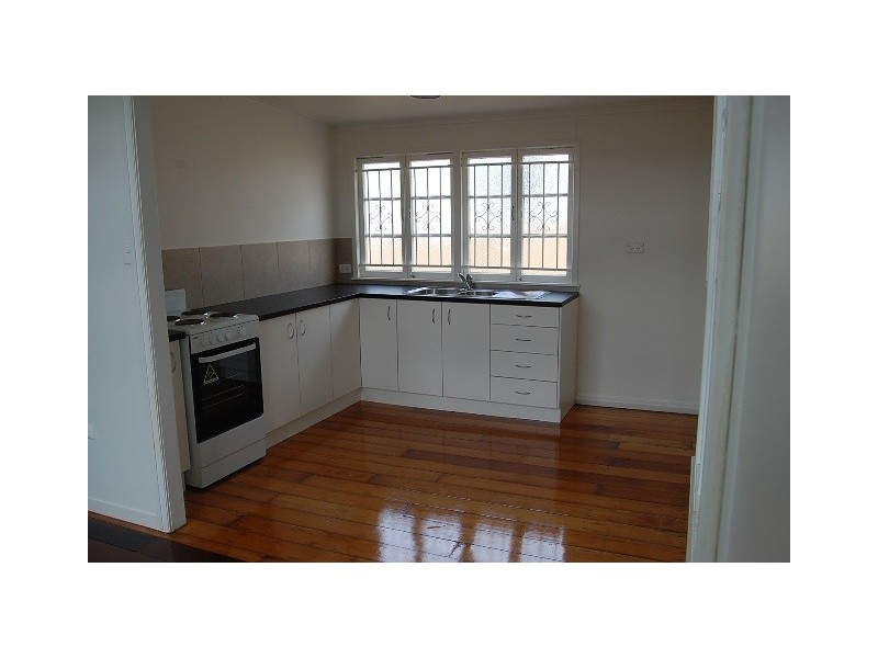 26 Tiger Street, Sadliers Crossing QLD 4305