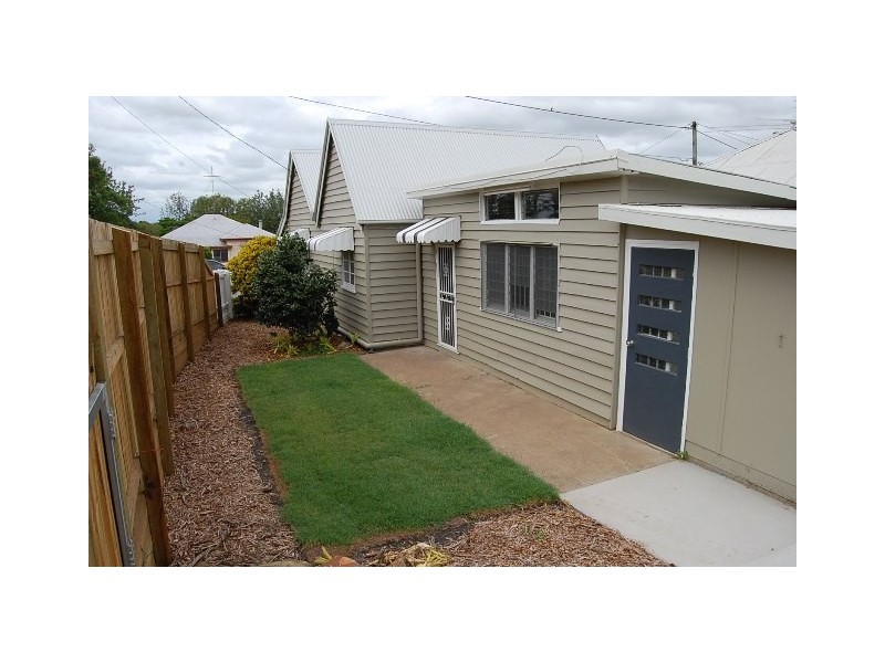 26 Tiger Street, Sadliers Crossing QLD 4305