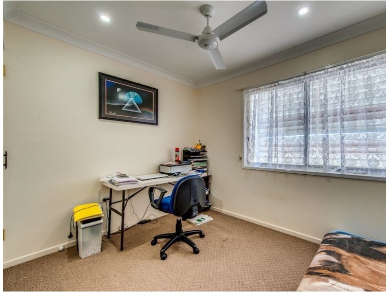 117 North Station Road, North Booval QLD 4304