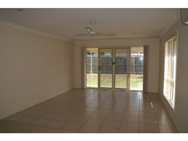 58 Dornoch Crescent, Raceview QLD 4305