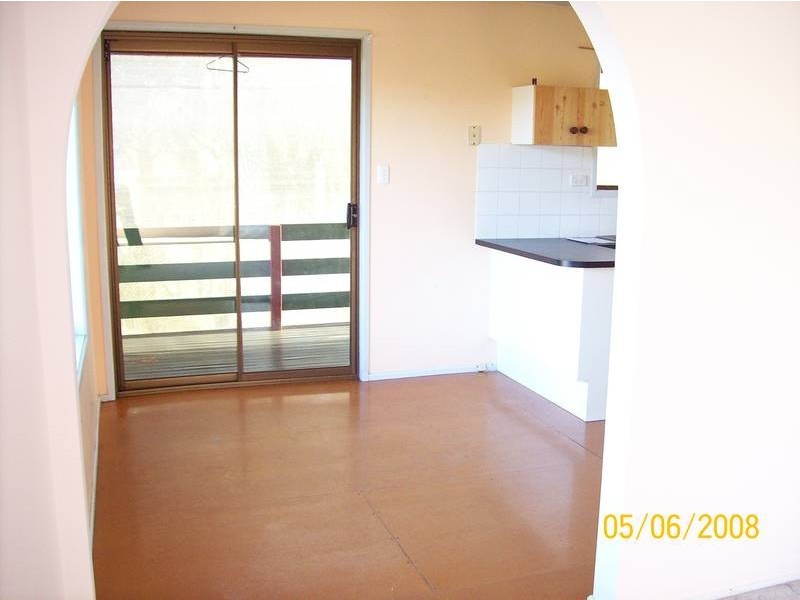 25 Helen Street, North Booval QLD 4304