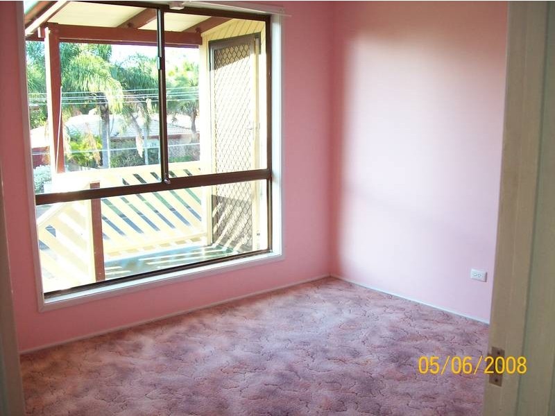 25 Helen Street, North Booval QLD 4304