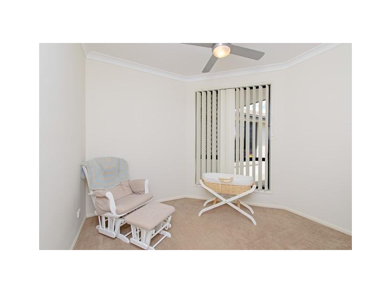 2 Donald Place, Brassall QLD 4305