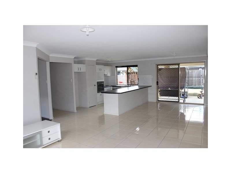 6 Broadwood Street, Fernvale QLD 4306