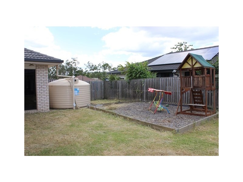 6 Broadwood Street, Fernvale QLD 4306