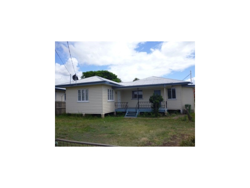 18 Dorothy Street, Silkstone QLD 4304