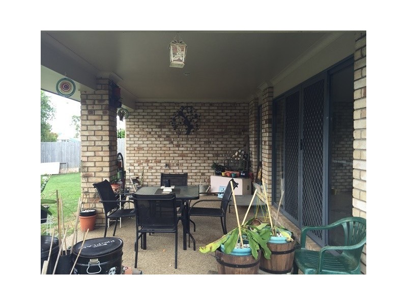 9 Tea Tree Place, Raceview QLD 4305