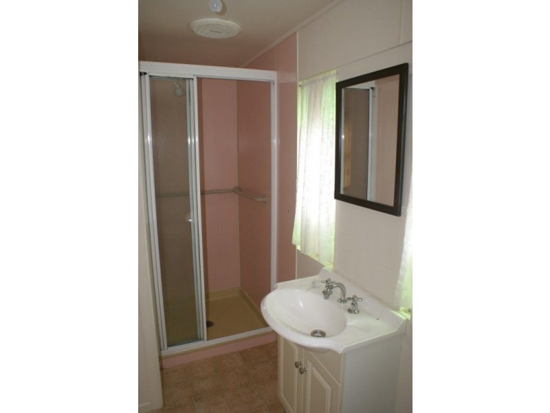 20 Campbell Street, Woodend QLD 4305