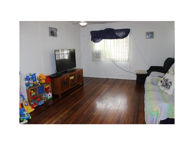 40 Coverack Street, Leichhardt QLD 4305