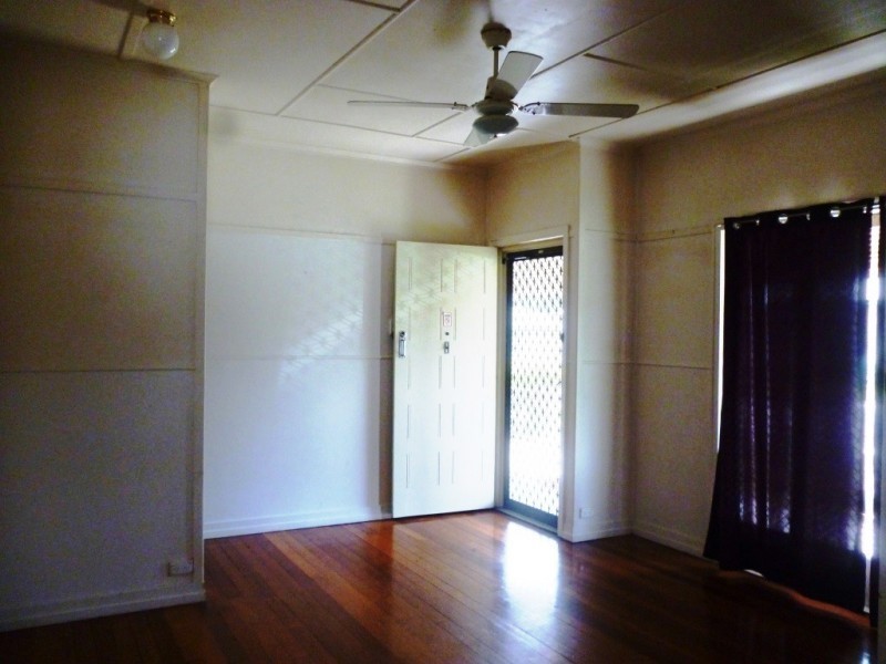 9 Spengler Street, East Ipswich QLD 4305