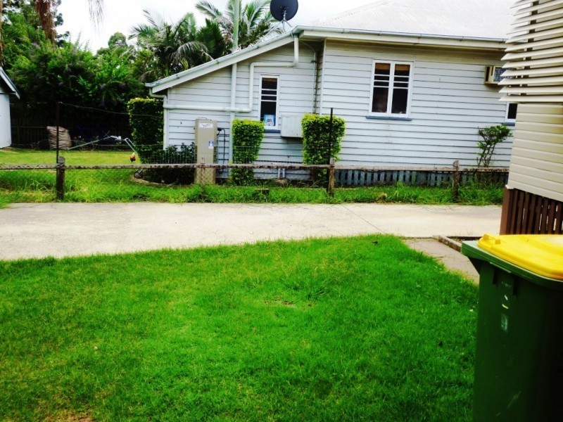 9 Spengler Street, East Ipswich QLD 4305
