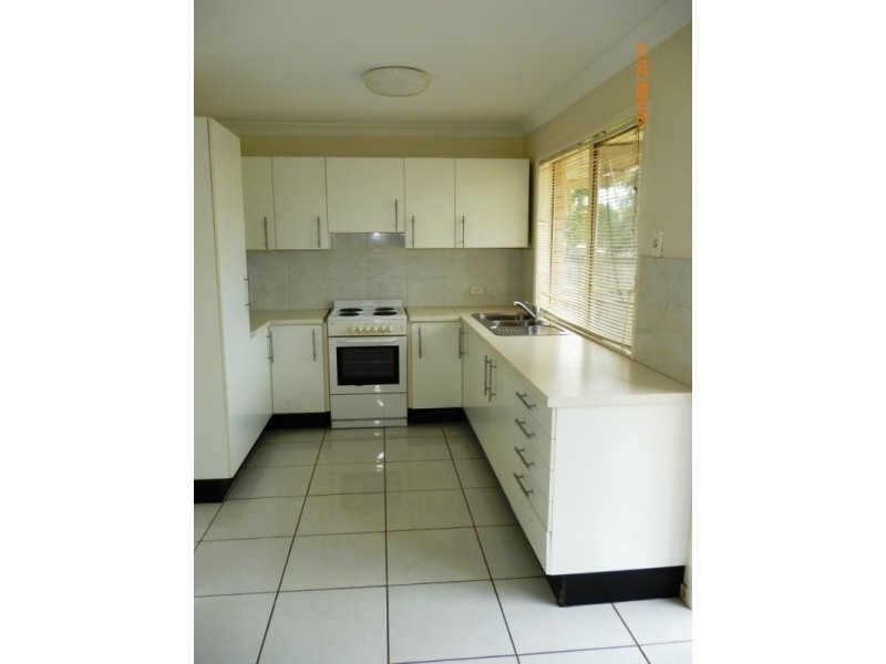 59 Selwyn Street, North Booval QLD 4304