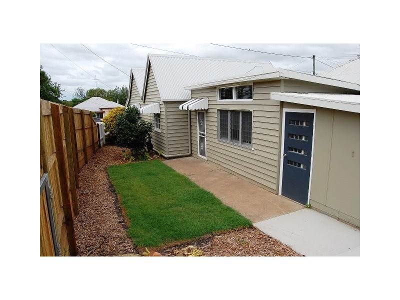 26 Tiger Street, Sadliers Crossing QLD 4305