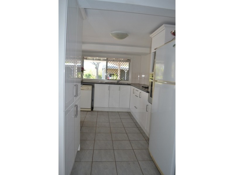 35 North Station Road, North Booval QLD 4304