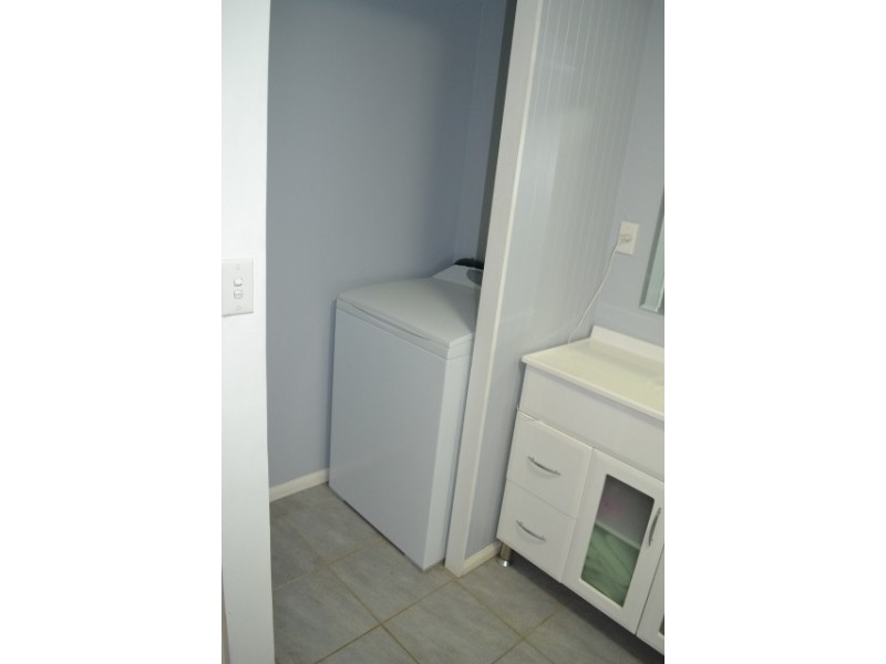 35 North Station Road, North Booval QLD 4304