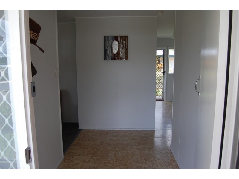 2 Hayes Street, Brassall QLD 4305