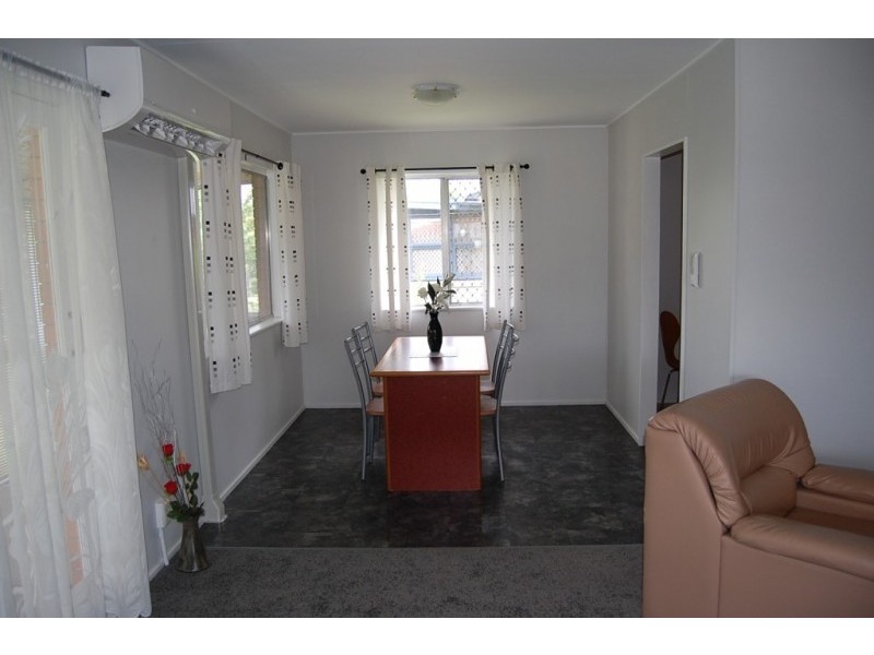 2 Hayes Street, Brassall QLD 4305