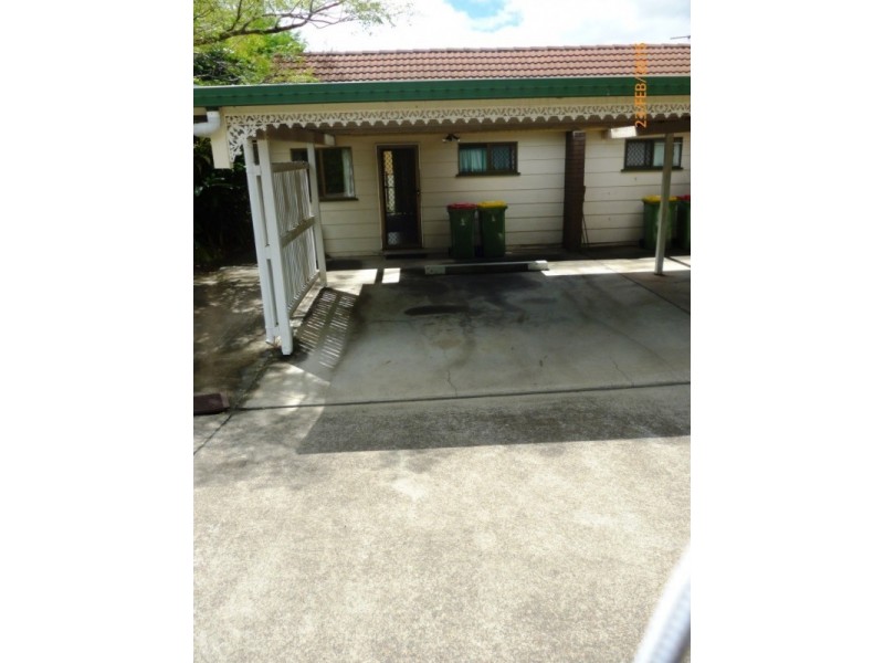 1/82 Raceview Street, Raceview QLD 4305