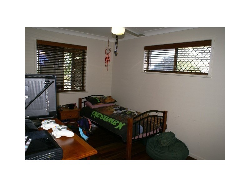 2 Edward Street, Rosewood QLD 4340