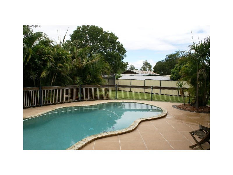 2 Edward Street, Rosewood QLD 4340