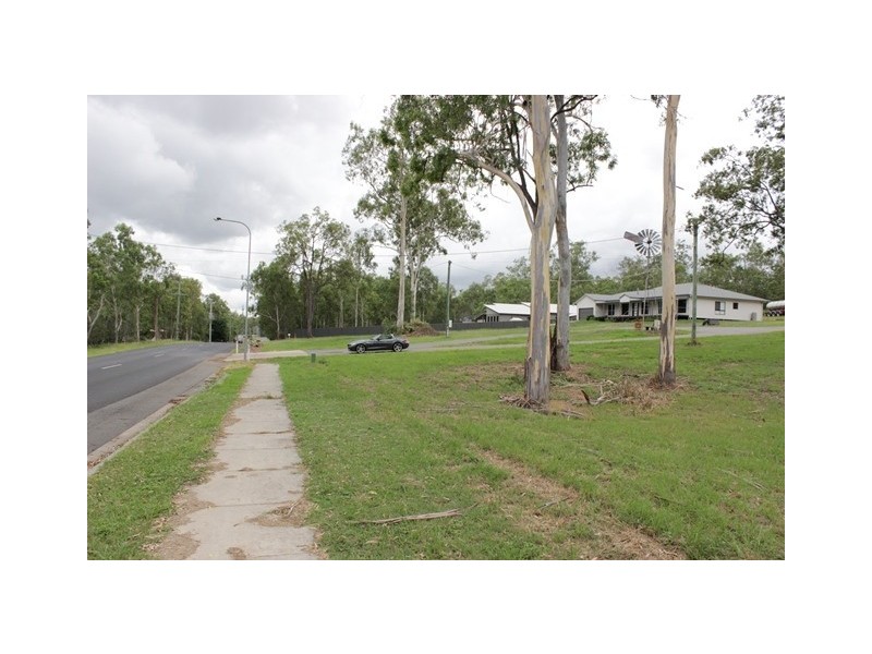 46-48 Fischer Road, Flinders View QLD 4305