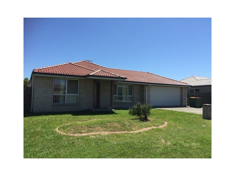 32 Ronayne Circle, One Mile QLD 4305