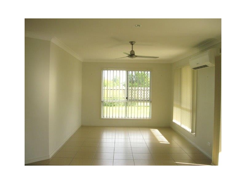 32 Ronayne Circle, One Mile QLD 4305