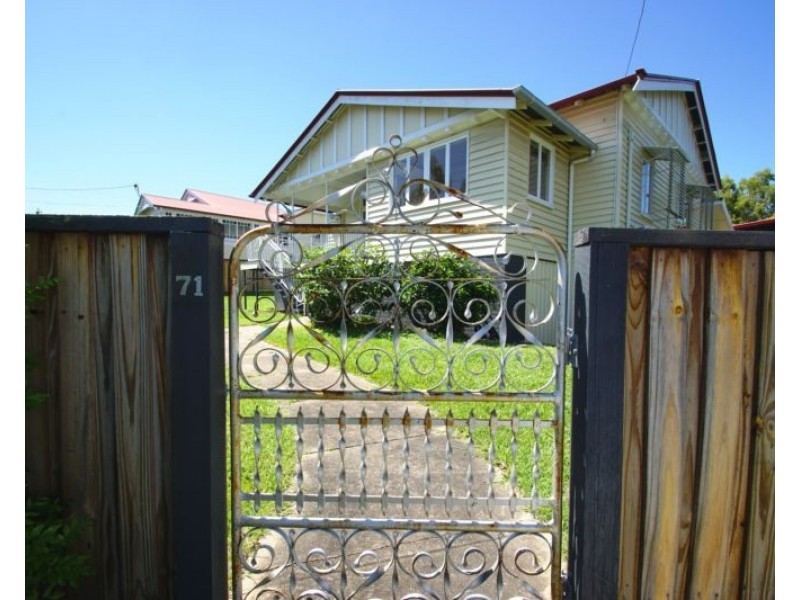 71 Brisbane Road, Newtown QLD 4305