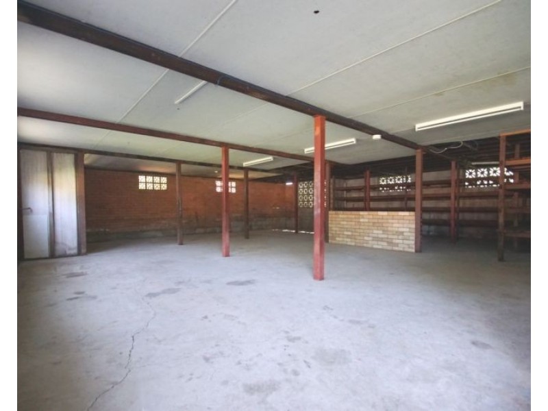 71 Brisbane Road, Newtown QLD 4305