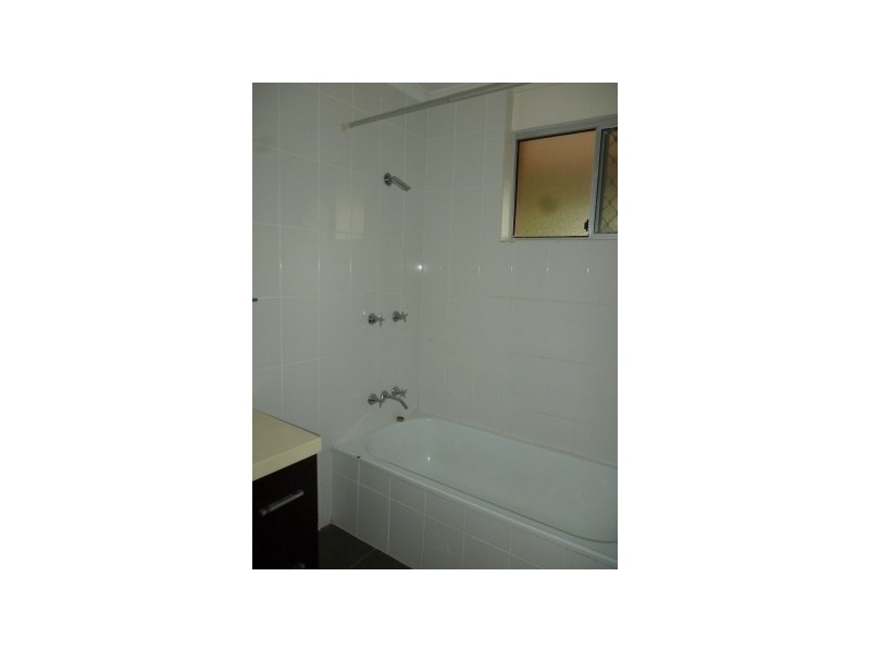 1/16 Cockrem Street, Brassall QLD 4305