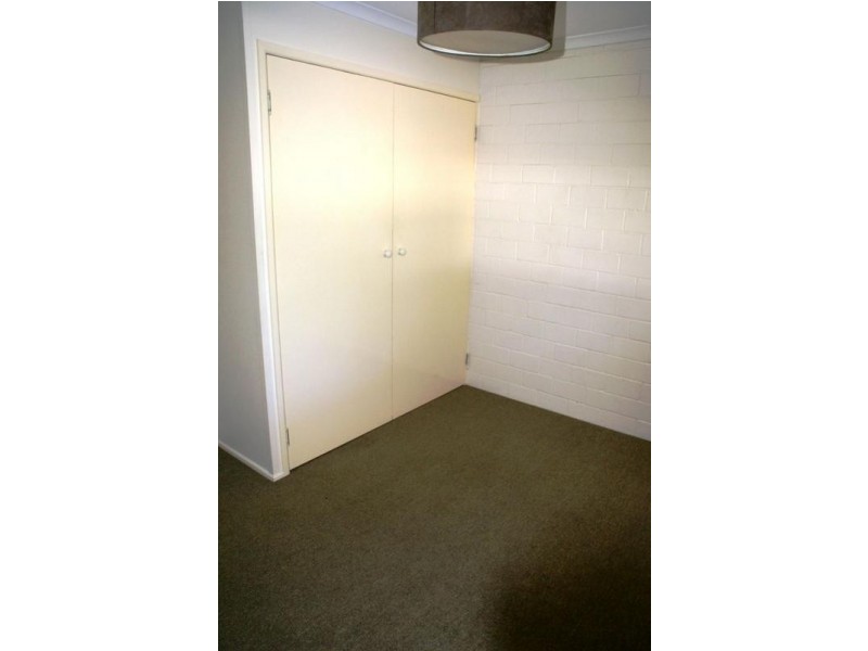 1/16 Cockrem Street, Brassall QLD 4305