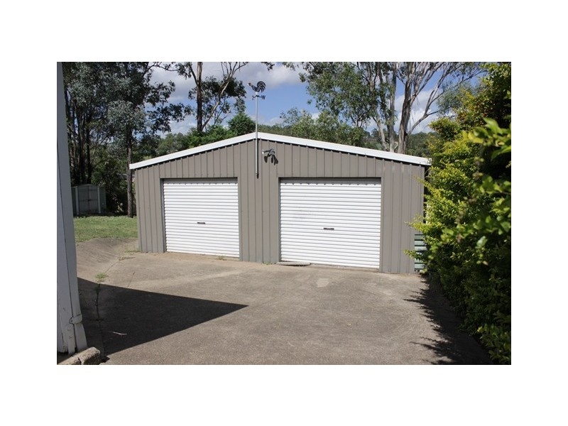 107 Mary Street, Blackstone QLD 4304