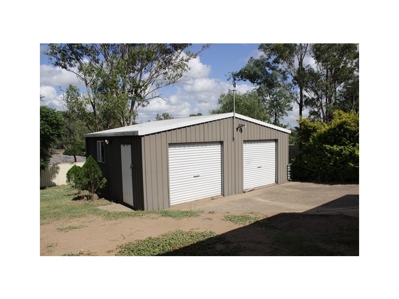 107 Mary Street, Blackstone QLD 4304