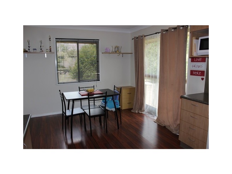 21 Dorsey Crescent, Bundamba QLD 4304