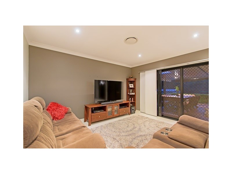 68 Cabernet Crescent, Pine Mountain QLD 4306