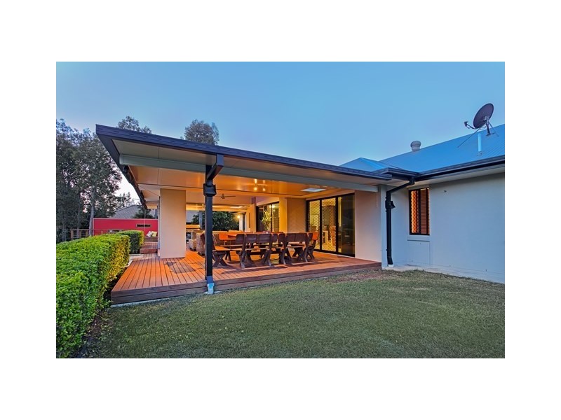 68 Cabernet Crescent, Pine Mountain QLD 4306