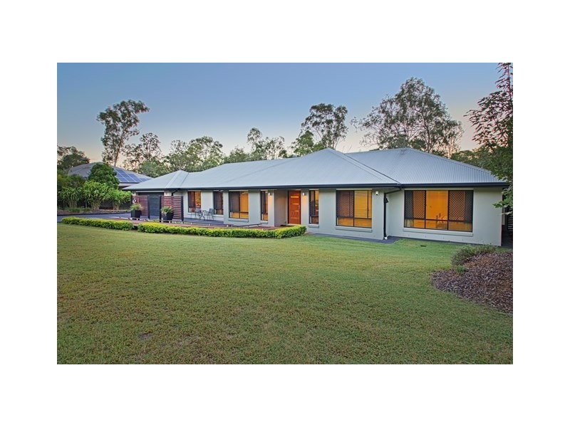 68 Cabernet Crescent, Pine Mountain QLD 4306