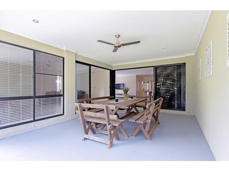 10 Merlot Place, Pine Mountain QLD 4306