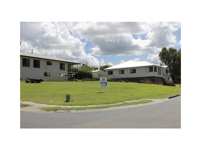 1 Gardner Place, Silkstone QLD 4304
