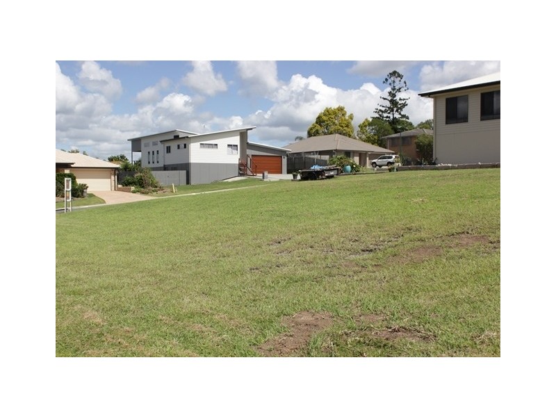 1 Gardner Place, Silkstone QLD 4304