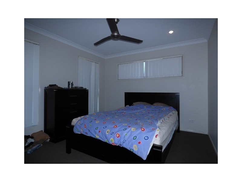 2 Nixon Drive, North Booval QLD 4304