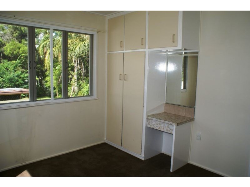 1/7 Marian Street, Booval QLD 4304