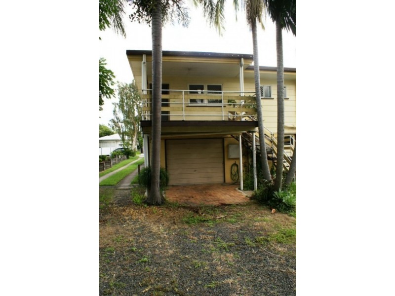1/7 Marian Street, Booval QLD 4304