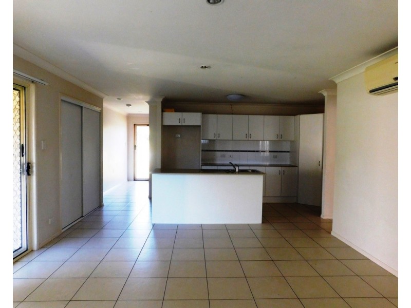 9 Neumann Place, Leichhardt QLD 4305
