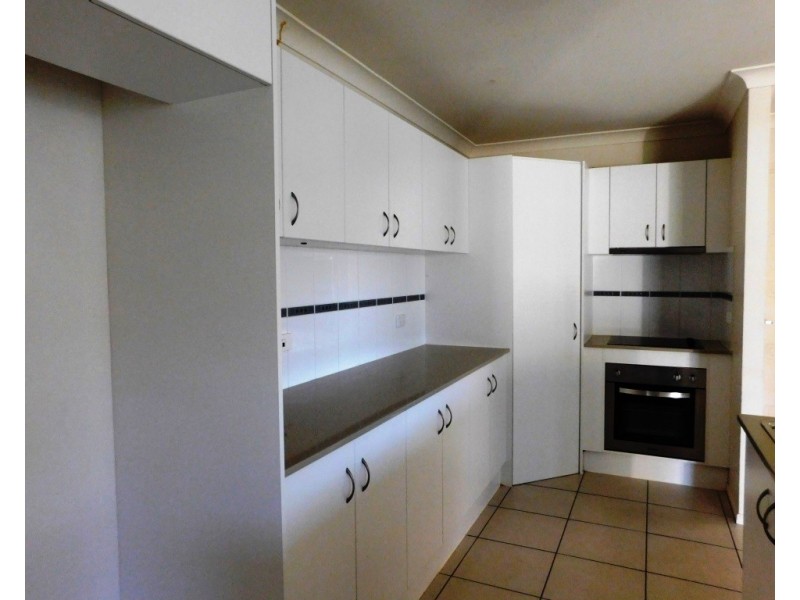 9 Neumann Place, Leichhardt QLD 4305