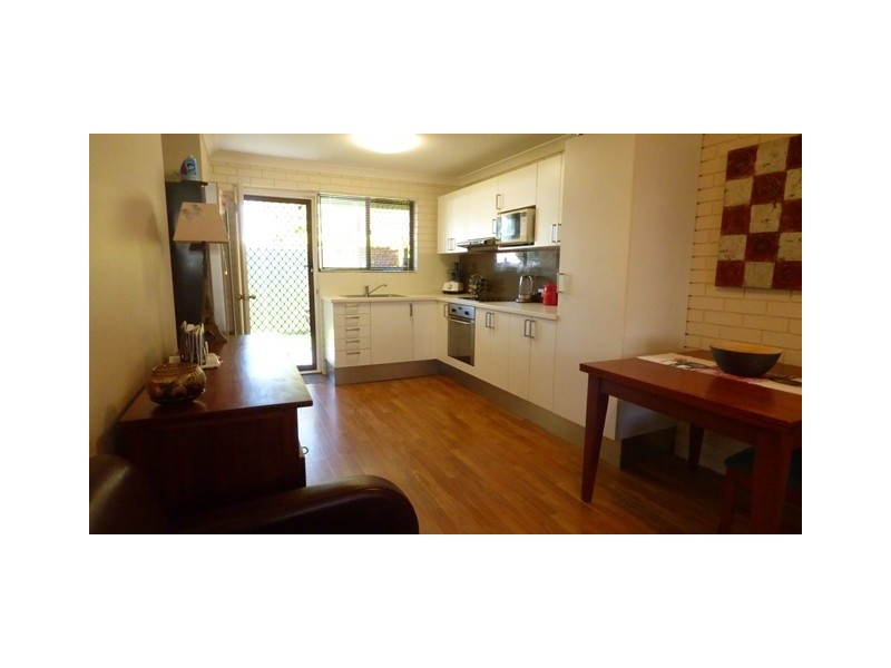 6/160 Glebe Road, Booval QLD 4304