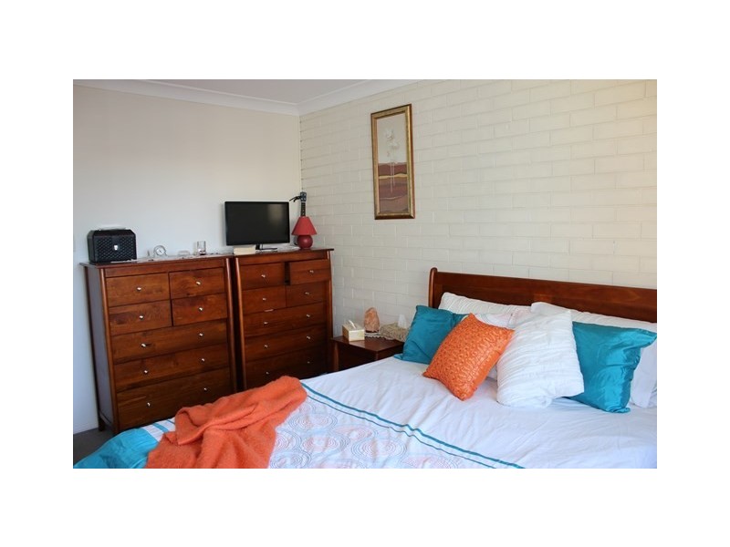 6/160 Glebe Road, Booval QLD 4304
