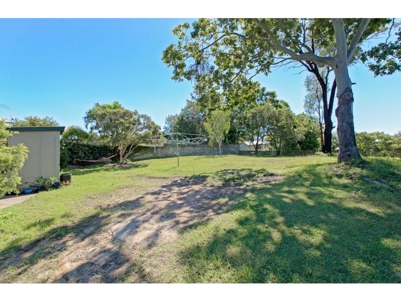32 Hill Street, North Ipswich QLD 4305