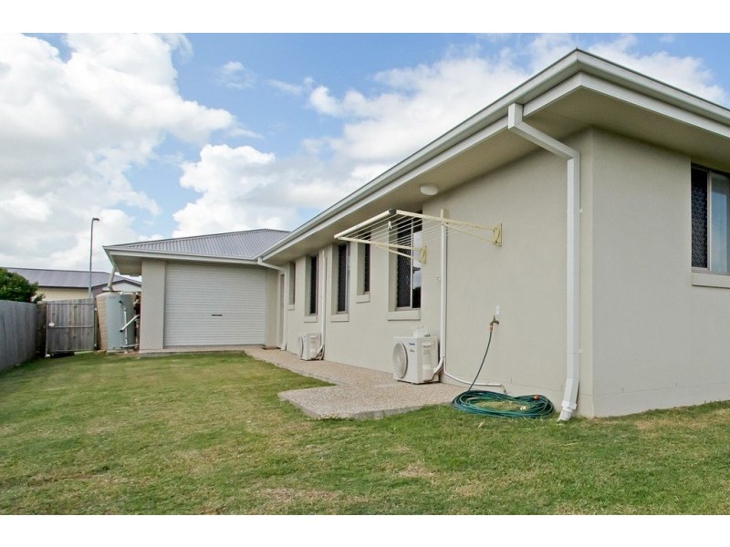11 Iris Court, Yamanto QLD 4305